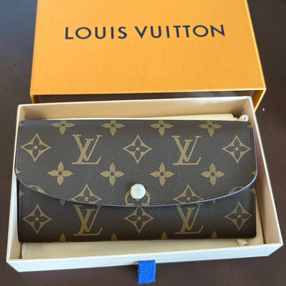 Louis Vuitton Brown and Pink Wallet - Picture 8 of 8